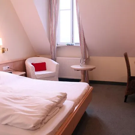 Guest house Landgasthof Gut Deutenhof 3*